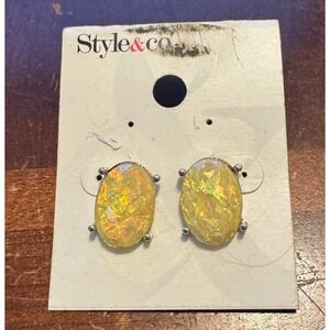 Crystal Earrings posts‎ new with tags